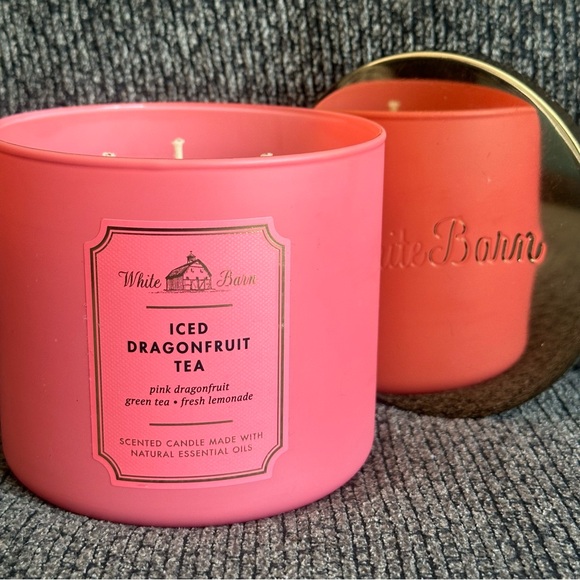 NEW! Bath & Body Works White Barn Iced Dragonfruit Tea 3 wick candle - Picture 4 of 4
